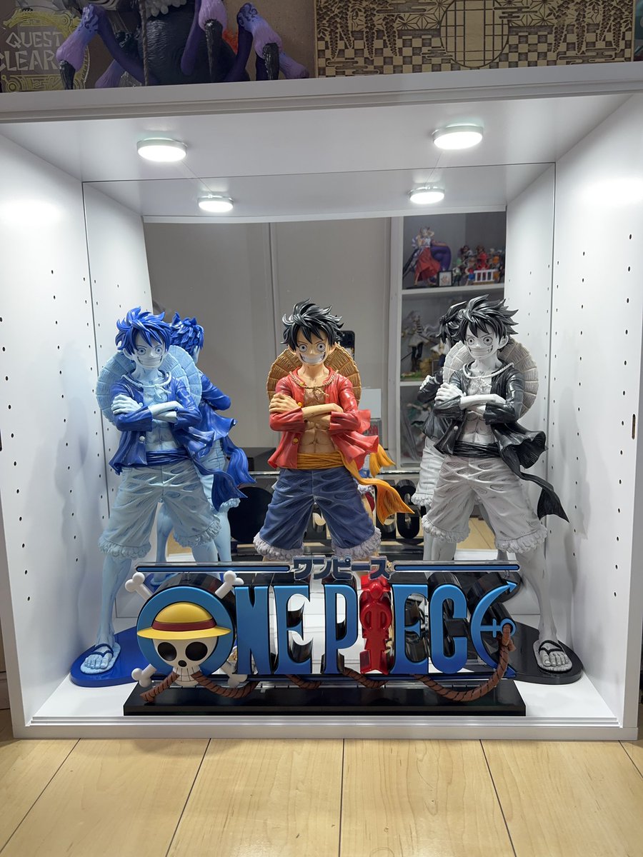 Poponepiece08's tweet photo. ギガントネーム開封しました😆✨

ベースショップくじのルフィと相性抜群！
置きたいと思っていたところにジャストフィットして、最高のディスプレイが仕上がりました🤩 https://t.co/gYwXMqfy2o