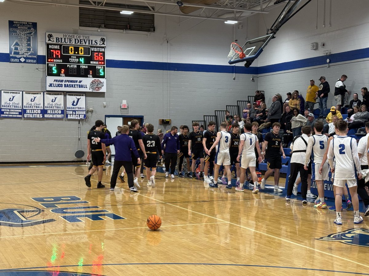 Russell77JT's tweet photo. The Jellico Blue Devils defeated Oliver Springs 79-66 tonight at home. The Oliver Springs Lady Bobcats defeated Jellico 63-32. @lafollettepress https://t.co/JkY94WX2vW