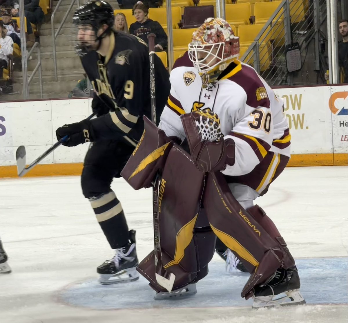 After two periods in Duluth, MN it’s <a href="/TheNCHC/">The NCHC</a> <a href="/UMDMensHockey/">UMD Men's Hockey</a> 5 and <a href="/LULionsHockey/">Lindenwood Hockey</a> 3! Both teams a little sharper in the second period! <a href="/NCAAIceHockey/">NCAA Ice Hockey</a> <a href="/collegehockey/">College Hockey Inc.</a> <a href="/CollegeHockeyW/">College Hockey West</a> <a href="/ITHSWScott/">ITHSWScott</a> <a href="/ITHSWPeter/">ITHSWPeter</a> <a href="/ITHSWPaul/">ITHSWPaul</a> <a href="/ITHSWTom/">ITHSWTom</a> <a href="/ITHockeySWTwo/">🌵🏒Teri Strande🌵🏒</a> <a href="/ithswpodcasts/">ITHSW Podcasts</a> <a href="/NickMaxsonPxP/">Nick Maxson</a> <a href="/smarsh91/">Steven Marsh 🇺🇸 🥇</a>