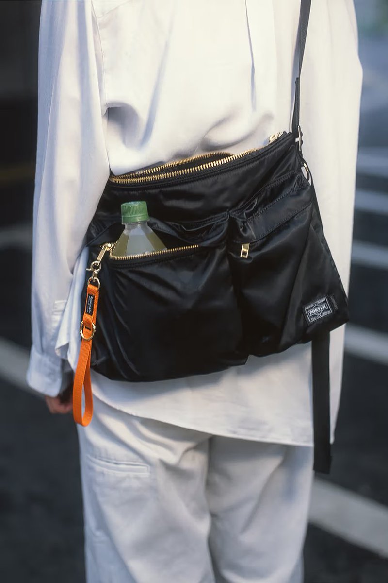 ebios1000's tweet image. 「やっぱりいいなあ」と思いなおし、バッグは最近PORTER多め。とにかく持ってて気持ちがいい。