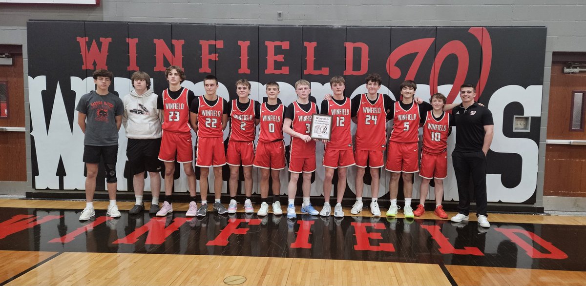 Winfield Boys Basketball tweet media