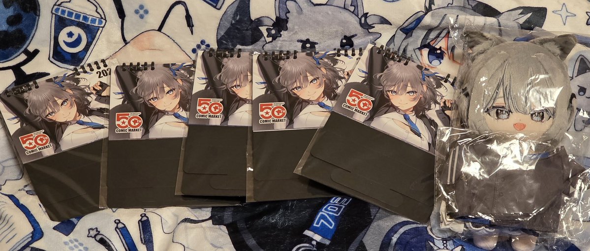 コミケ追加分と 鍵閉めさくーやBIGぬい！ カレンダーはいくつあっても