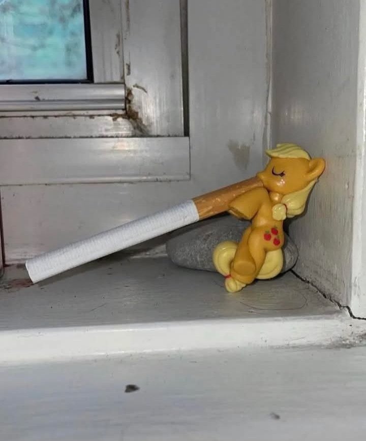 ciderdash's tweet image. feeling like death itself