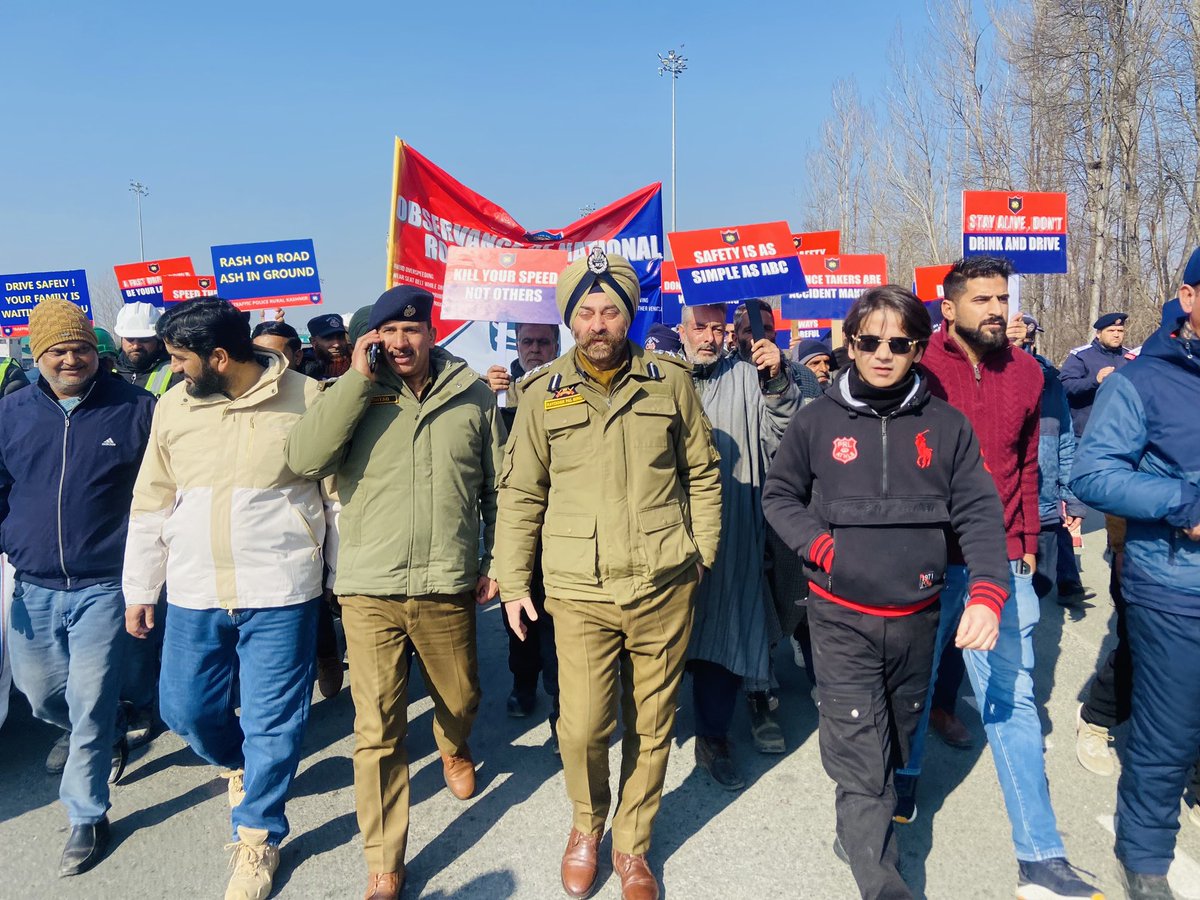 Kashmir Road Safety Foundation tweet media