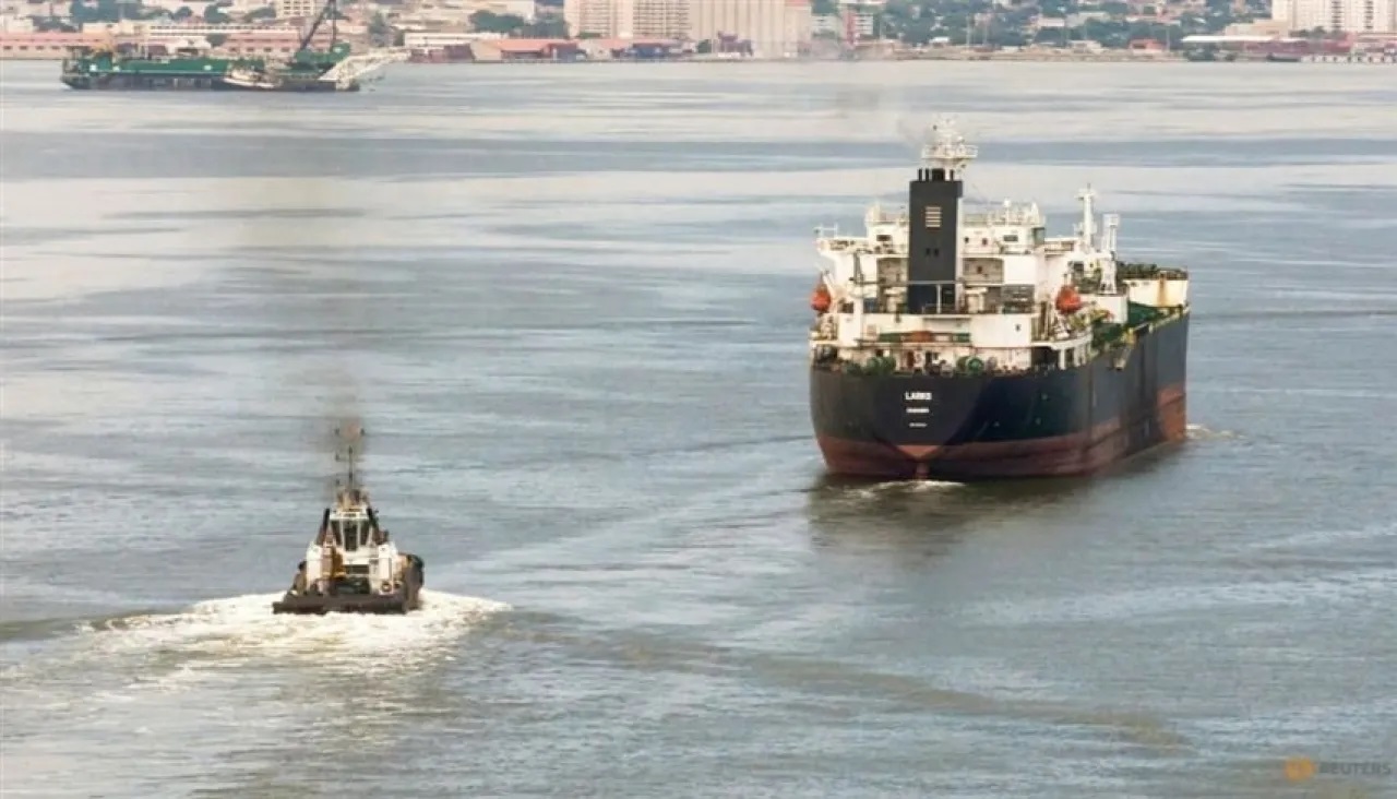 الجيش الأمريكي يسيطر على ناقلة نفط في البحر الكاريبي 