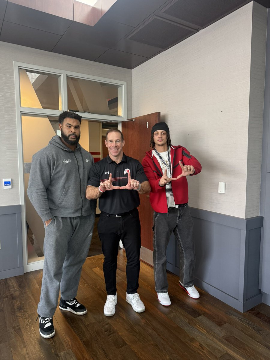 Aspirationsgym's tweet photo. Aspirations athlete Elijah Reed has committed to university of Utah 🟣🟡
Glad aspiration could be a part of it. Elijah plans on making a statement at his new home.
Congratulations young man 🔥💪🏾
#aspirations #newhome #transferportal #proofinthepudding https://t.co/6SB4j0hojF