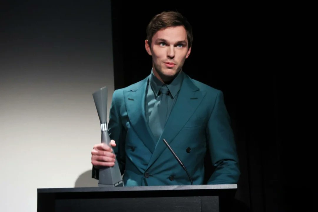 Hoult_x_Haneul's tweet photo. My Nickelle heart 🫶😭💕
Both received"Vanguard Award"
Nicholas Hoult at the "2022 SCAD Savannah Film Festival" Elle Fanning "2026 Astra Film Festival" #nicholashoult
#thegreat #ellefanning #nickelle https://t.co/I8MpdGSDXV
