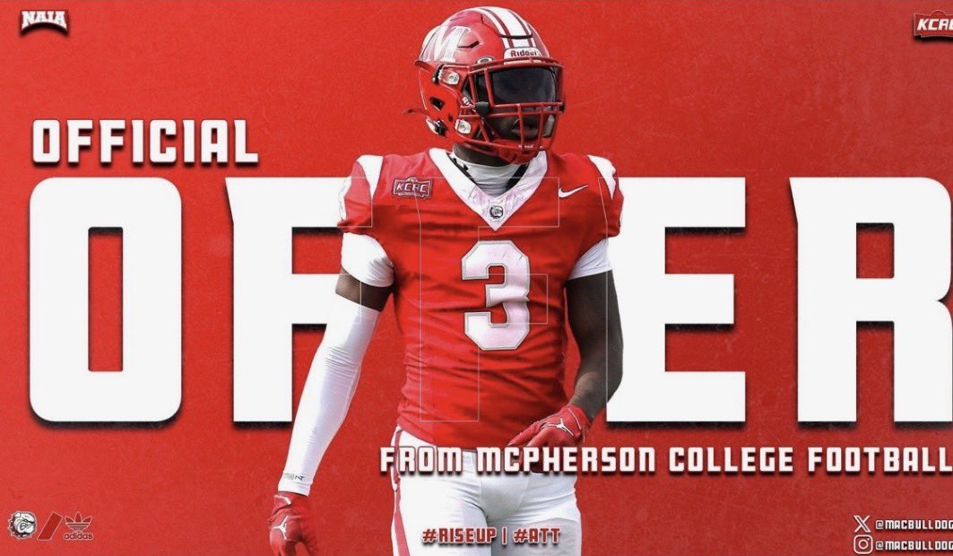 TyyC99's tweet photo. Blessed to receive a offer from @MACBulldogsFB @MikeGant99 @athletics_CHHS @CoachMarcus1914 @DeeBrundidge9 https://t.co/bhnWaF460l