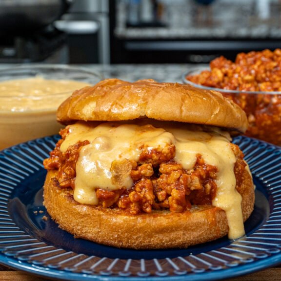 Cajun Chicken Sloppy Joes
Full Recipe: durl.ca/LVAFR