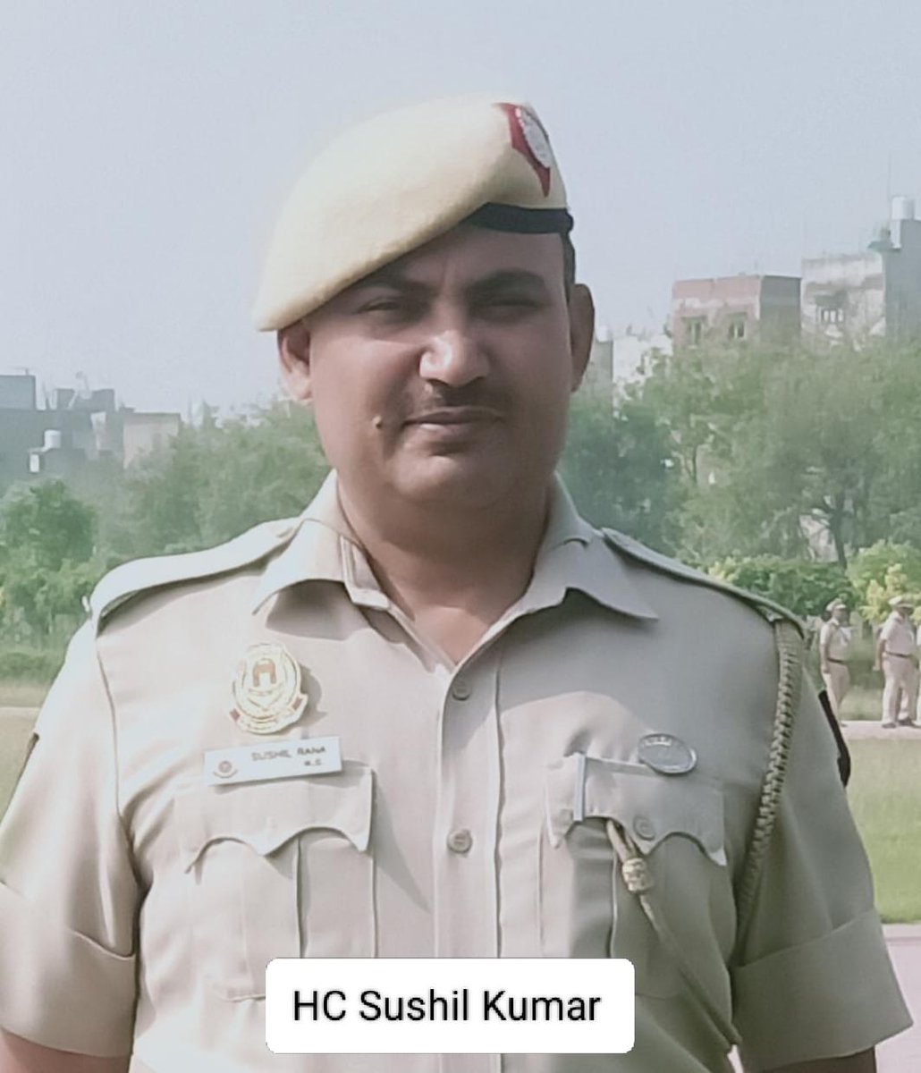 CrimeBranchDP's tweet photo. 🚨 BIG BREAKTHROUGH | NDR, CRIME BRANCH | DELHI POLICE 🚨

👊 Three hardcore criminal arrested after interstate manhunt
📍 Absconding accused of a murder of PS Narela Industrial Area, Delhi
🏃‍♂️ On the run for months, constantly changing locations
📍 Tracked down & nabbed from Begusarai, Bihar
🧠 Prime accused: Bad Character with 35+ criminal cases
💪 Successful operation led by Insp. Vivek Malik, under ACP Umesh Barthwal and overall supervision of DCP Sh. Pankaj Kumar.

🚨 बड़ी सफलता | NDR, क्राइम ब्रांच | दिल्ली पुलिस 🚨

👊 तीन शातिर आपराधिक अंतर्राज्यीय अभियान में गिरफ्तार
📍 थाना नरेला इंडस्ट्रियल एरिया, दिल्ली में हुई हत्या के फरार आरोपी
🏃‍♂️ कई महीनों से फरार, लगातार ठिकाने बदल रहे थे

📍 बेगूसराय, बिहार से दबोचे गए आरोपी
🧠 मुख्य आरोपी कुख्यात बदमाश, 35 से अधिक आपराधिक मामलों में संलिप्त
💪 सफल अभियान का नेतृत्व निरीक्षक विवेक मलिक द्वारा किया गया,  एसीपी उमेश बर्थवाल के निर्देशन में डीसीपी श्री पंकज कुमार के समग्र पर्यवेक्षण में

https://t.co/NZlnfDWYkV
#DelhiPolice
#CrimeBranch 🚔🔥
@delhipolice