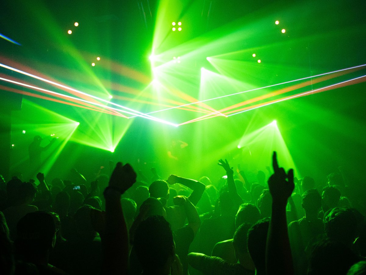 TimeOutMexico's tweet image. #TriviaTOM
❤️🔁

¡Tenemos pases dobles para el bailazo de #PatrickMiller en el Palacio de los Deportes este sábado 10 de enero!

Checa la dinámica 🕺🪩

timeoutmexico.mx/ciudad-de-mexi…