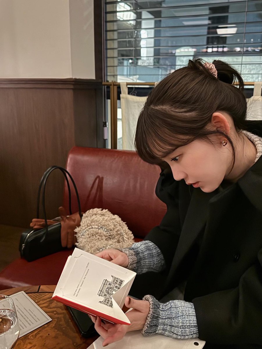 어떡해 지금 눈에서 하트나올거같아...🥰