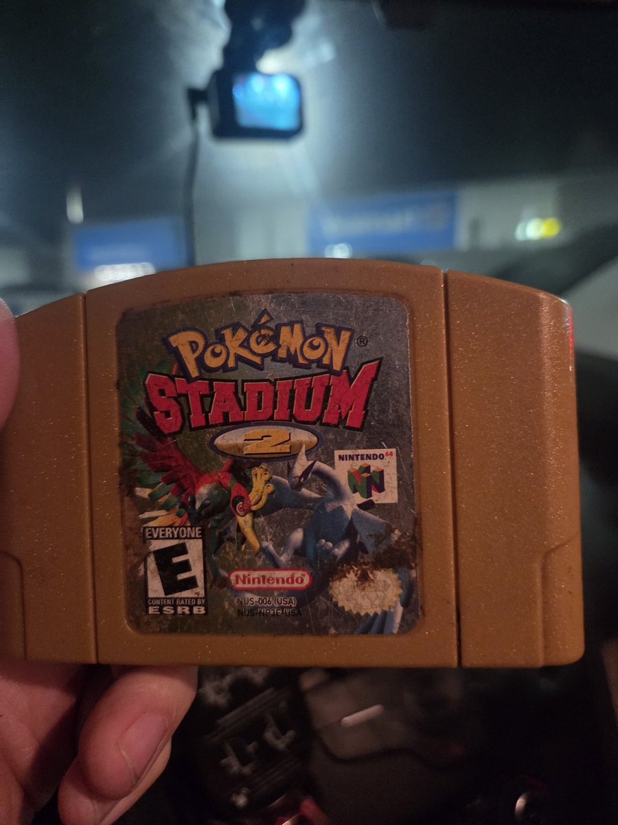 PlaystationDrew's tweet photo. Pretty good late night pickup! Been after this one for a while, happy I was able to track down a copy! Needs some elbow grease to clean up but thats fine!
#pokemon #videogamehunting #latenightadventure #Nintendo #n64 https://t.co/DOzipxkcI1