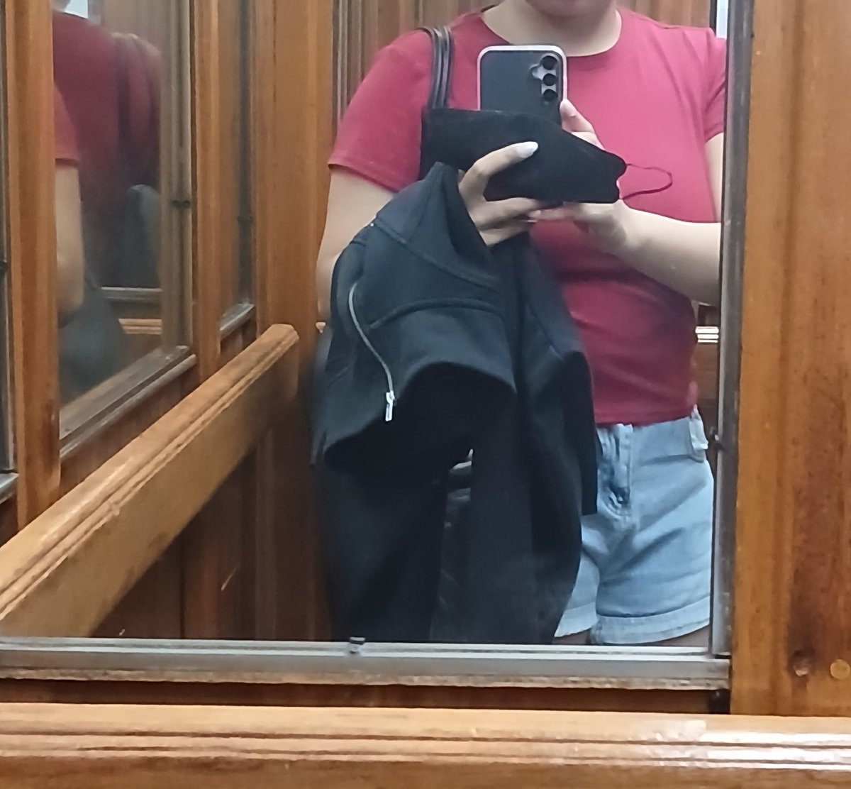 france 🎧 tweet media