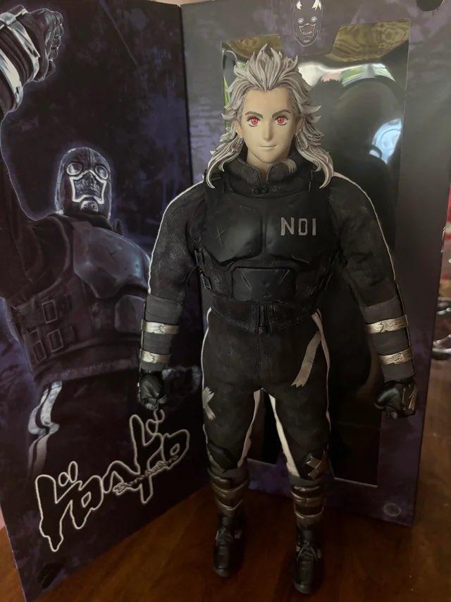 encleaner's tweet image. huge Noi Figure giveaway 
as promised the last one hitting 1k,
to enter:

- like + save this post and follow @encleaner

- RT for 5 extra points 

- pray, good luck