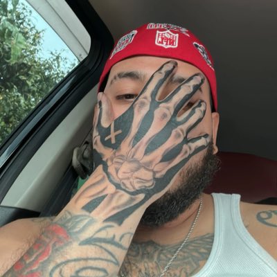moemoney🦍 tweet media