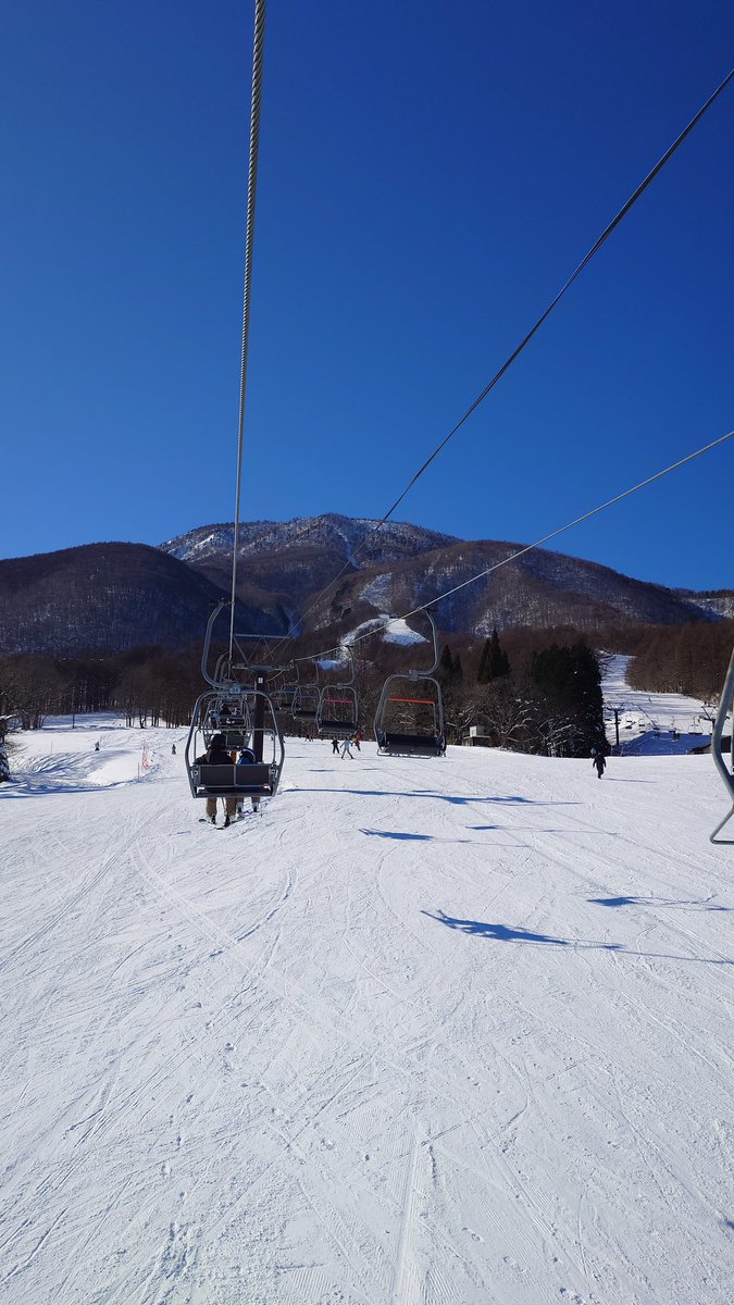 _kiluto's tweet photo. 今シーズン初滑り！ https://t.co/AVN9oD6kIm