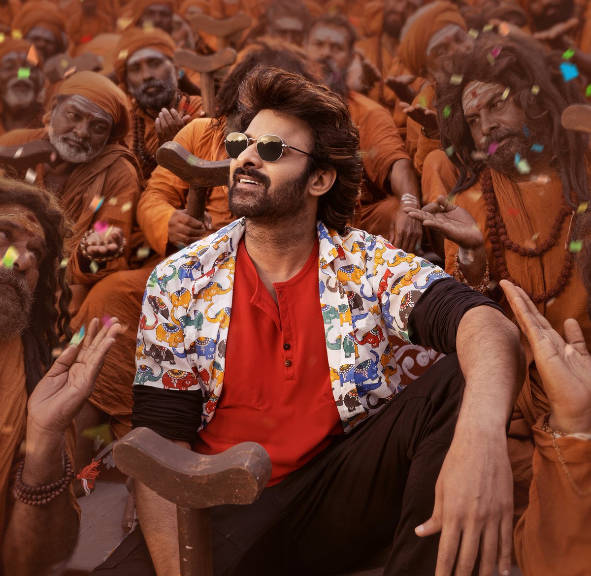 Prasad_Darling's tweet photo. India’s Biggest Superstar #Prabhas ♥️❤️‍🔥👏💥

#RajaSaab100crOpening
 6th 100cr Opener For Prabhas https://t.co/ZXykFUfBhR