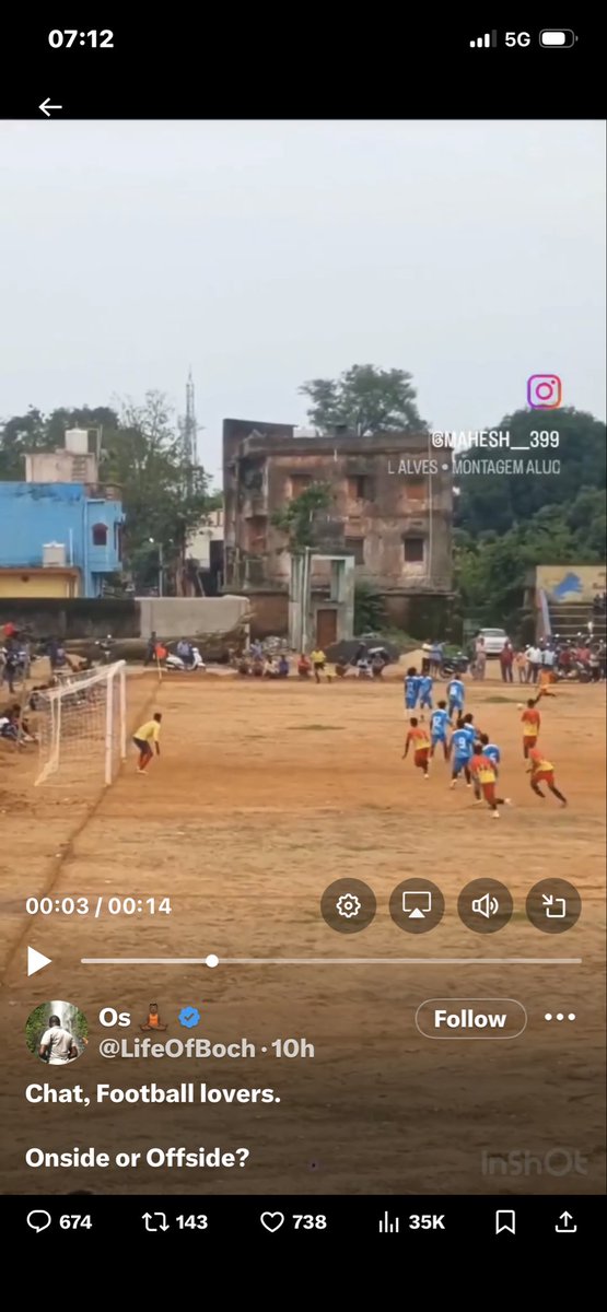 Pricelessba's tweet photo. @LifeOfBoch Offside https://t.co/b1zfblSz6w