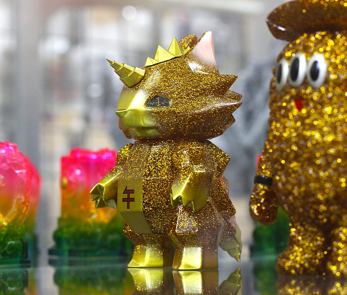 本年度の干支 午ポリゴン ネコラットさんより無事納品有り！！ 明日1