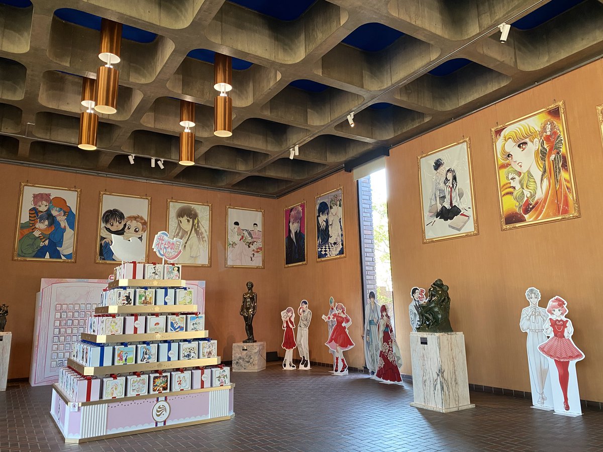MissOTEMO's tweet photo. 神様はじめました
天使禁猟区
暁のヨナ
花ざかりの君たちへ
あらためて漫画って素晴らしいな。熊本県立美術館にて開催中『花とゆめ展』。永遠の少女たちに夢を与え続ける作家の先生方と出版社・編集者のみなさまリスペクトです。推しシェアボードはみんなの作品への愛が満開。2月8日（日）まで https://t.co/OhyWtwVojk