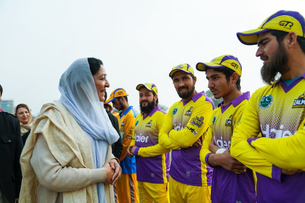 EduMinistryPK's tweet photo. Minister of State Ms. Wajiha Qamar joined the Madrasa Cricket League, inspiring young talent to dream big. This initiative highlights the government's commitment to building confidence, discipline, and inclusion through sports.

#ZalmiFoundation #YouthEmpowerment https://t.co/D36UGO5eJx