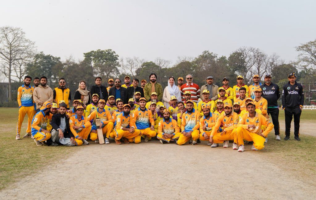 EduMinistryPK's tweet photo. Minister of State Ms. Wajiha Qamar joined the Madrasa Cricket League, inspiring young talent to dream big. This initiative highlights the government's commitment to building confidence, discipline, and inclusion through sports.

#ZalmiFoundation #YouthEmpowerment https://t.co/D36UGO5eJx