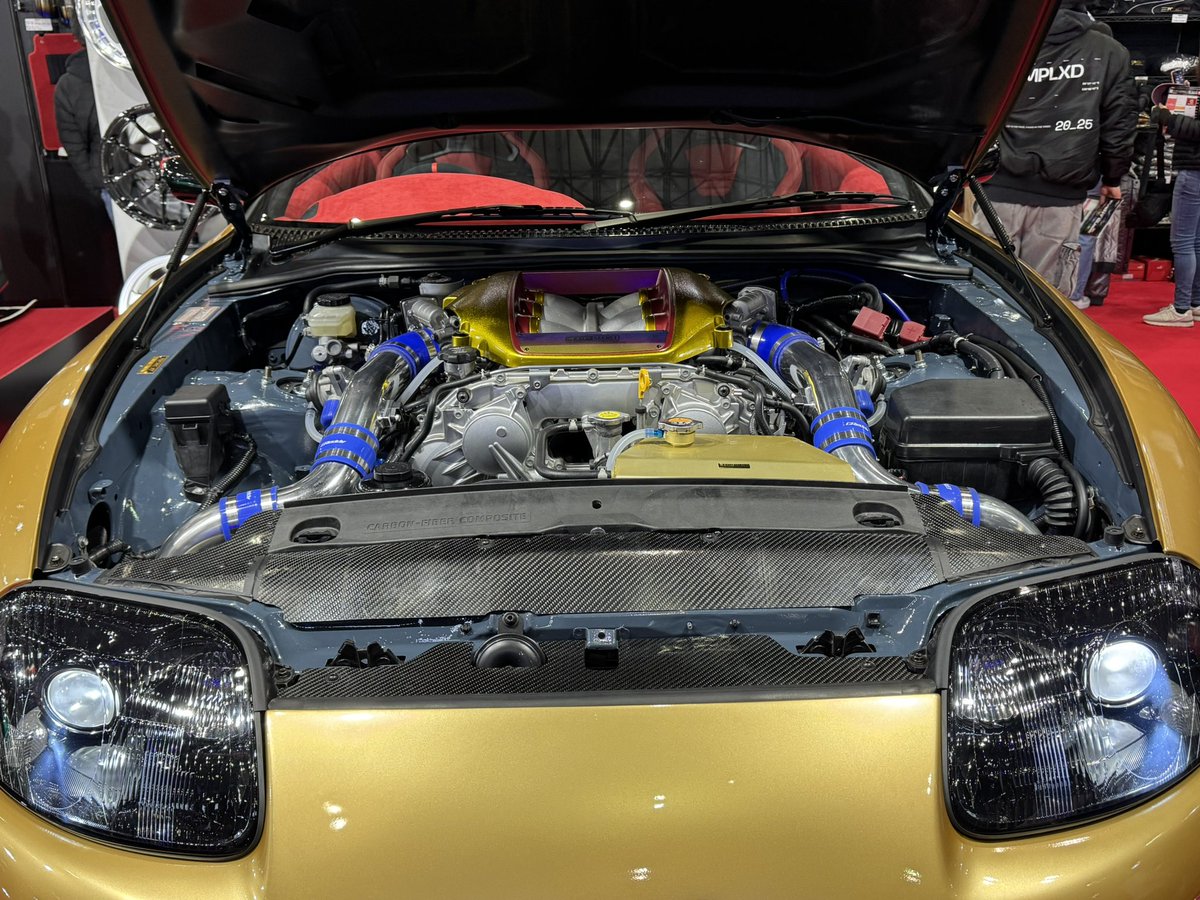 amemiyafdac987's tweet photo. トップシークレットVR38換装スープラ

かつてのRB26換装スープラ(イギリス最高速違反したやつ)の最新リメイク版
VR32のようにミッションもDCTかと思ったらまさかのゲトラグ6MTのまま
もちろんまたイギリス行くんすよね？(馬鹿野郎) https://t.co/VWyVMpH9bN