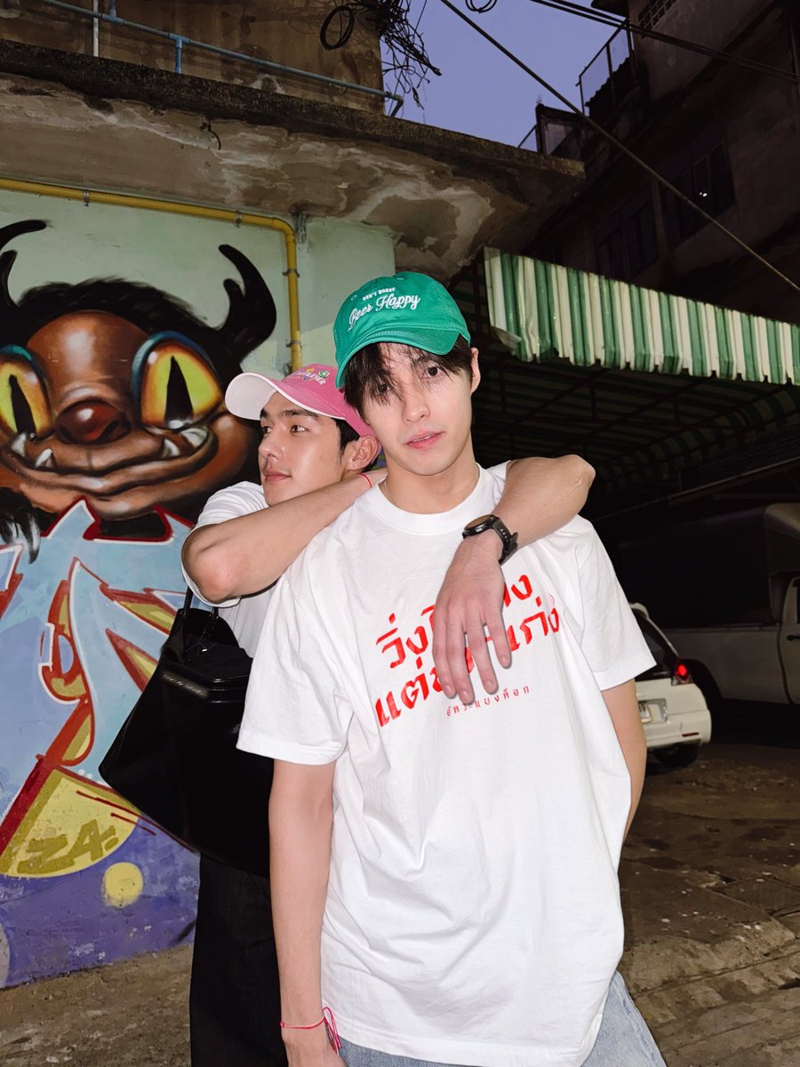 Tee_wongsajaem's tweet photo. ว่าไงน้องชาย 
#TeeBoonyakait https://t.co/oTZM32Zn9H