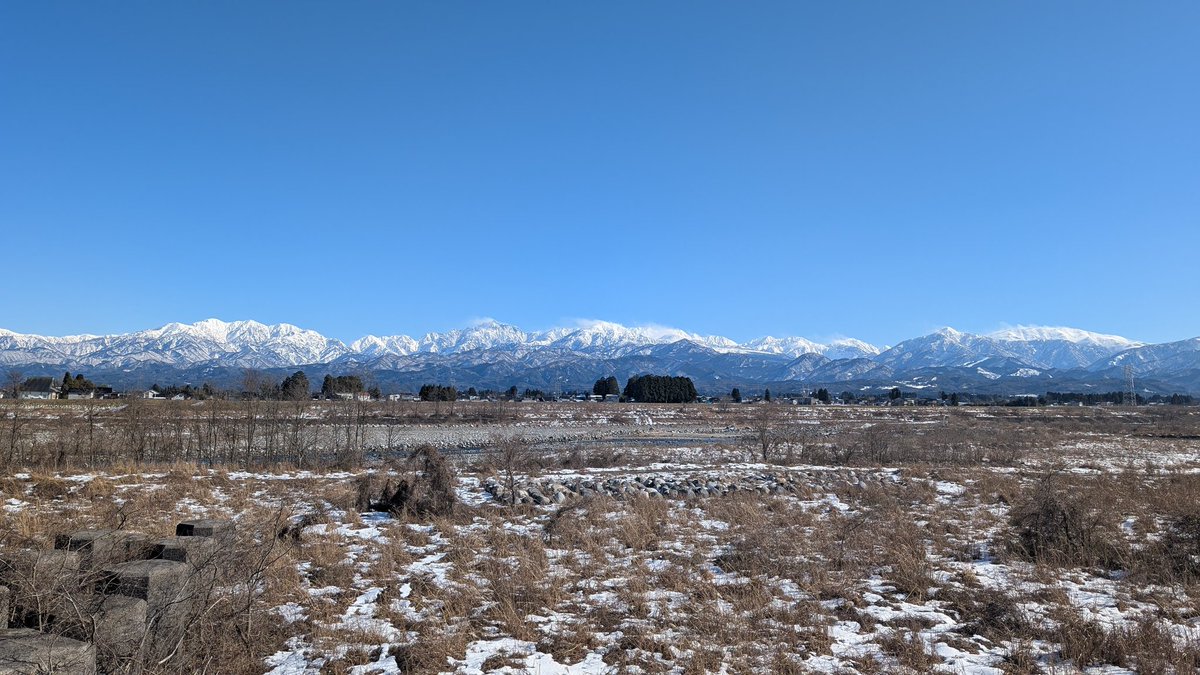 _arnon_'s tweet photo. 信じられんけど、明日から警報級の大雪が降るらしい https://t.co/Wg5KJx12lH