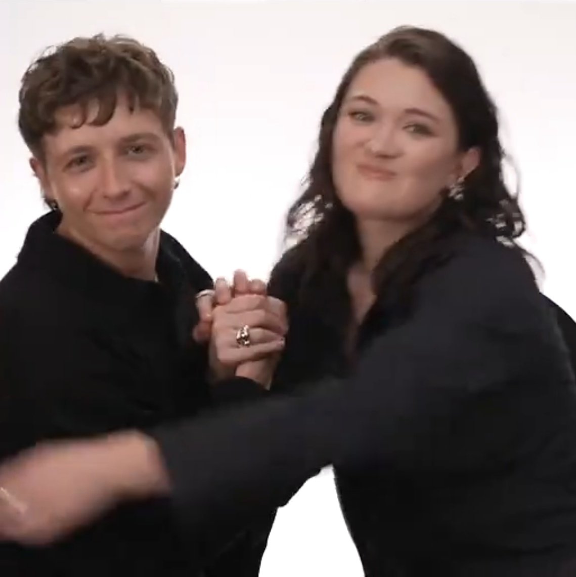 GHOSTP1TT's tweet image. the besties