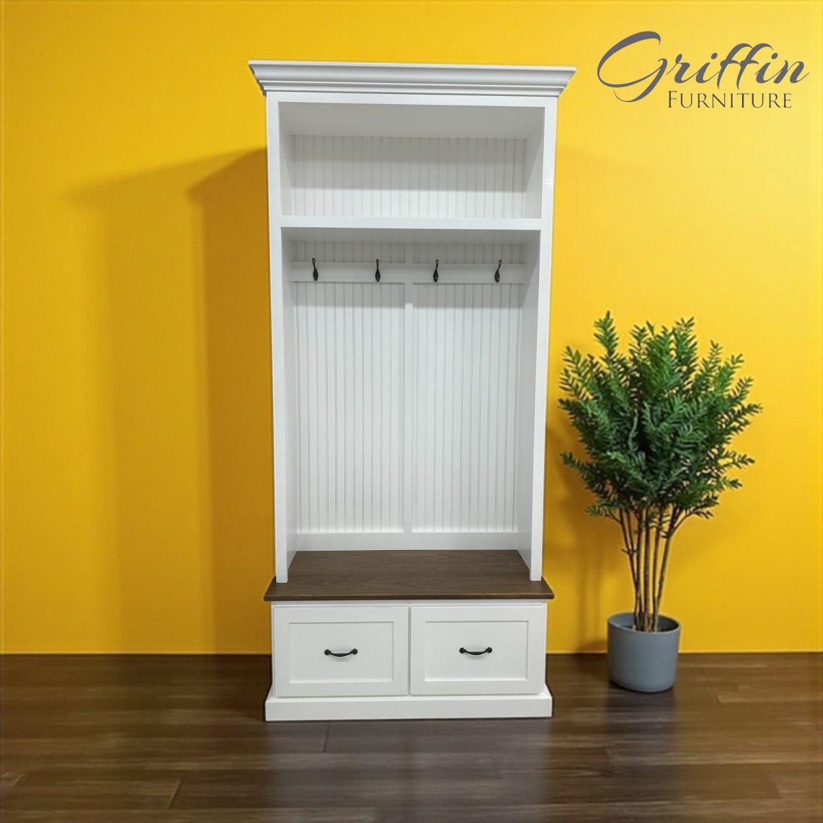 GriffinFurnitu2's tweet photo. Elevate your entryway with our elegant hall tree, offering ample storage and stylish design for an organized space.
Phone: 912-288-5722
Website: https://t.co/IWQ2FDcaK7
#GriffinFurniture #HomeDecor #Etsy #EntrywayStyle #HallTree #StorageSolutions https://t.co/FtvXj8JAmD