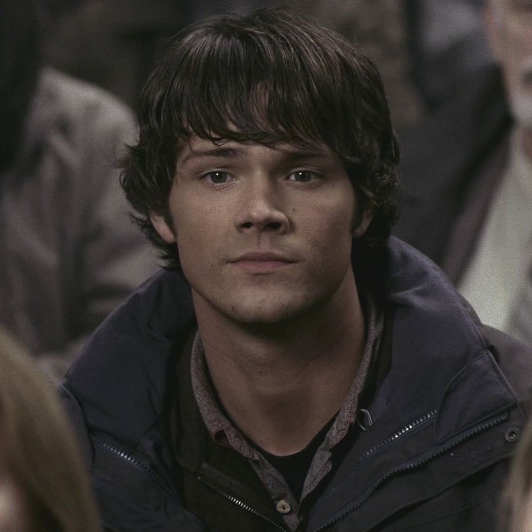 inkywinchester's tweet image. Hot take but people only ever obsess over Sam’s season one hair because it covers his massive forehead