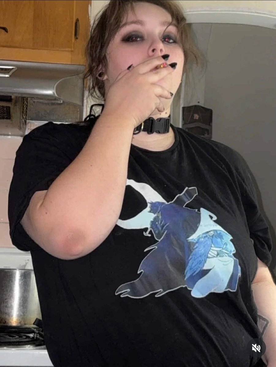 CreepyKitty8's tweet photo. An extremely late introduction

Hi. I'm Lyv. Im a (soon to be) 24 year old artist. Nonbinary deranged cryptid creature. Im a mom of a toddler, who's my entire universe. I have the personality of 3 raccoons, a stray cat and oppossum in a human flesh suit trying to pass as a person. Let this be your only warning, Im weird, Im creepy, Im crazy. If you stick around still, then you really are my my people. Help yourself to some jalapeno poppers and delusions, and enjoy my lil corner of the Void.