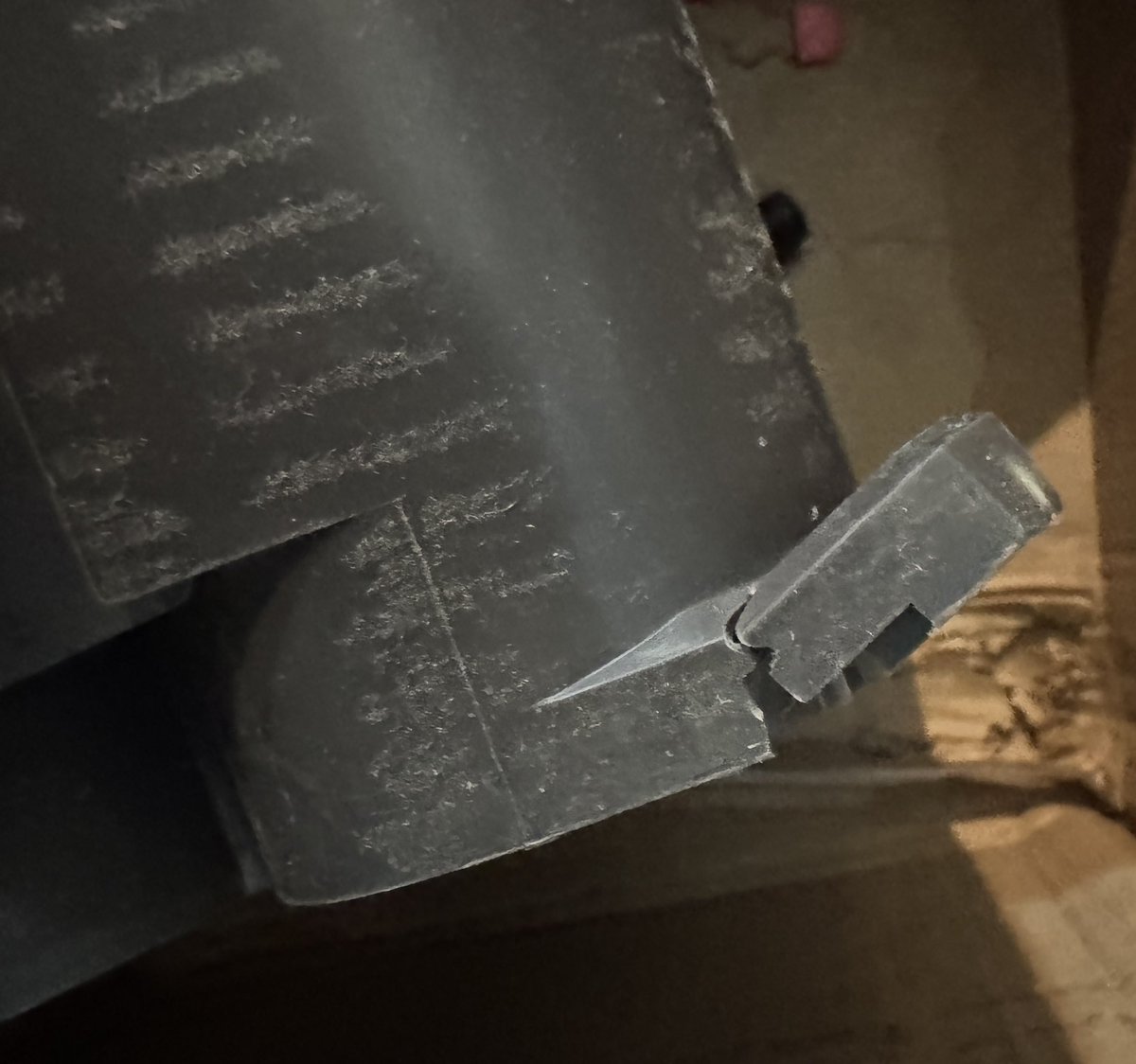OptimaBatteries's tweet photo. Warning! Not everyone selling #OPTIMAbatteries online is an authorized retailer! This #OPTIMABattery was shipped with no protection & arrived damaged. Learn more about authorized retailers here: https://t.co/fAz7Axh4Un https://t.co/SE7AueDBXq