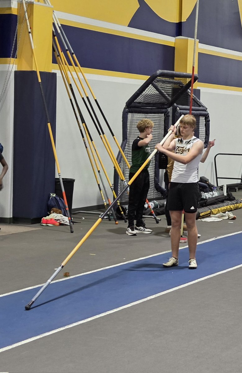 Taylor Track & Field tweet media