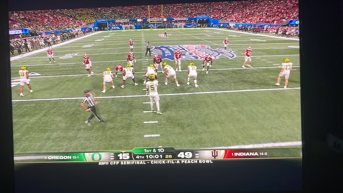 klipkashout's tweet photo. FIRE DIS BUM OF A COACH FOR OREGON 

INDIANA EMBARRASSED DESE DUDES

GOT 50 TOP OF THE 4th QUARTER FOH‼️ https://t.co/OUpZYLeiAb