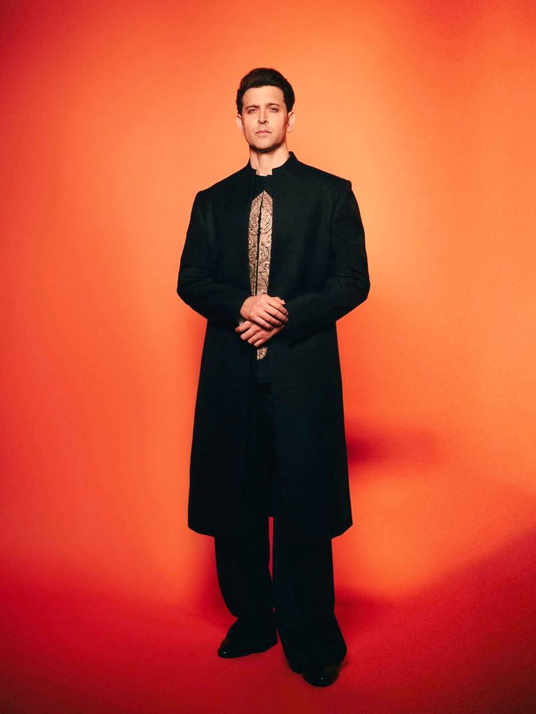 muzsamsung's tweet photo. Happy Birthday Hrithik Sir ..
The Dashing Man Green God in This Age  ❤️❤️ https://t.co/HY5yHw8z4l