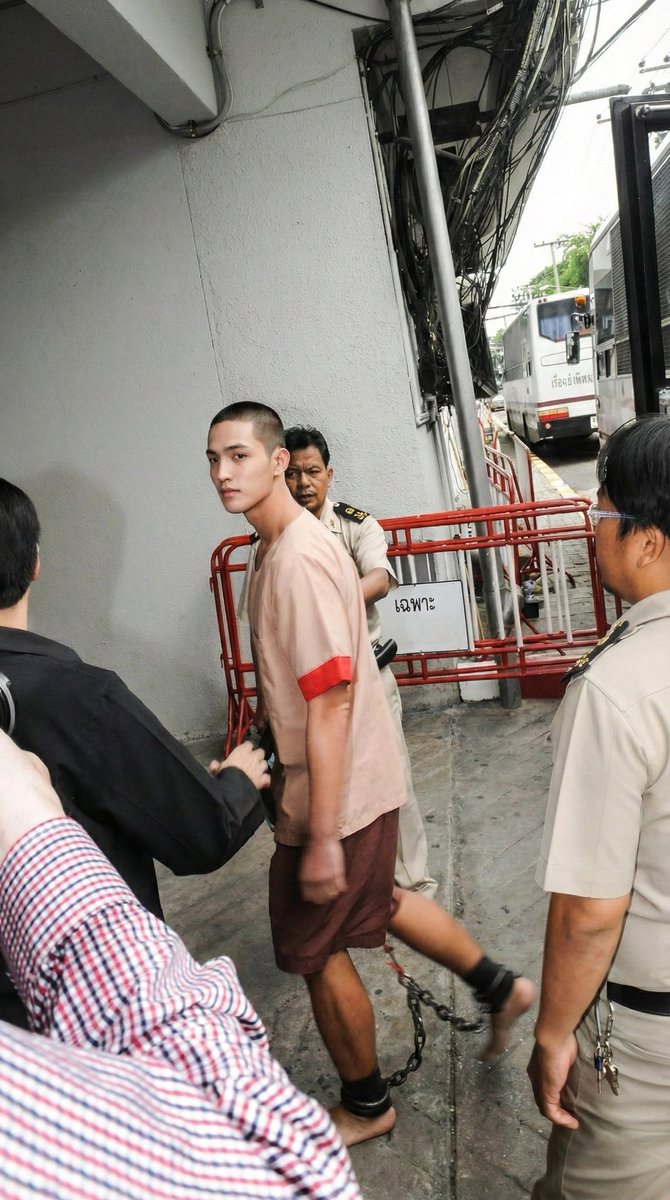 Thai_Inmate's tweet photo. จับฉันและขังฉันไว้ในคุก https://t.co/DPf444Ai39
