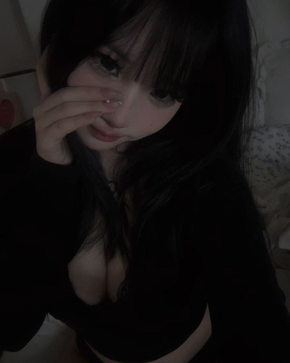 5Lu0Y4za2G9xmuk's tweet image. 饿了想吃j