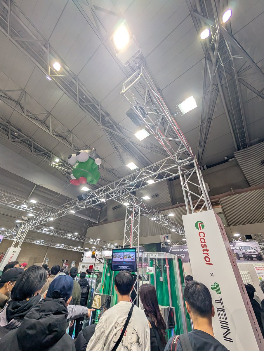 cankkunen's tweet photo. 土曜日ヤバいわ（笑）
#TEIN　#CASTROL https://t.co/Trsstxu0xJ