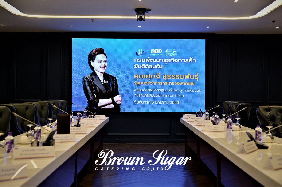 catering_sugar's tweet photo. Brown Sugar Catering Company Limited "The Best Premium Catering Service of Thailand"
:
Warm welcome K.Suphajee, Minister of Commerce
:
#ThailandCatering #BangkokCatering #Catering #CateringService #LuxuryCatering #OutsideCatering #CateringBkk #คุณศุภจีสุธรรมพันธุ์ #กระทรวงพาณิชย์ https://t.co/8euba51h1A
