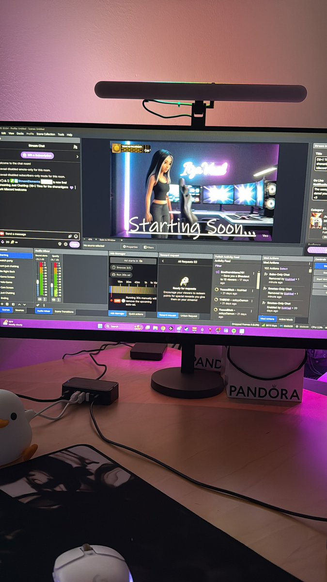 Let’s see where the night takes me ✨ Twitch.tv/itzavaal