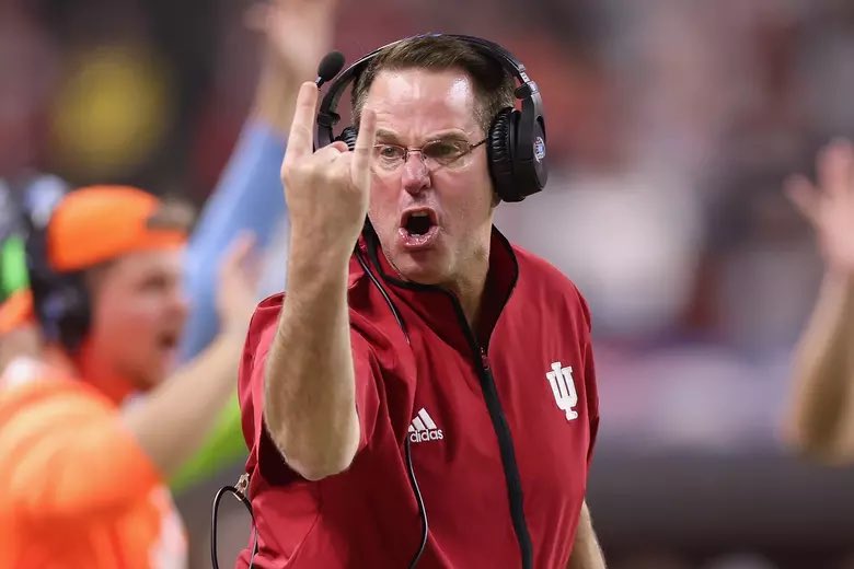 ClassyCatey's tweet photo. See you in Miami! #NeverDaunted
#iufb #HoosierNation #GoogleMe https://t.co/sXTkvQRzRH