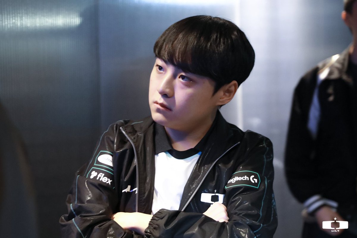 DplusKia's tweet photo. 2026 SEASON OPENING 데마시아를 위하여🗡️
MID팀, BOT팀 대박 난리자베스~
다음 주 LCK CUP에서 만나요!

2026 SEASON OPENING: For Demacia! 🗡️
See you next week at the LCK CUP!
 
#DplusKia #DKWIN #ShowMeYourMadness #LCK https://t.co/oxSzUQRzfd