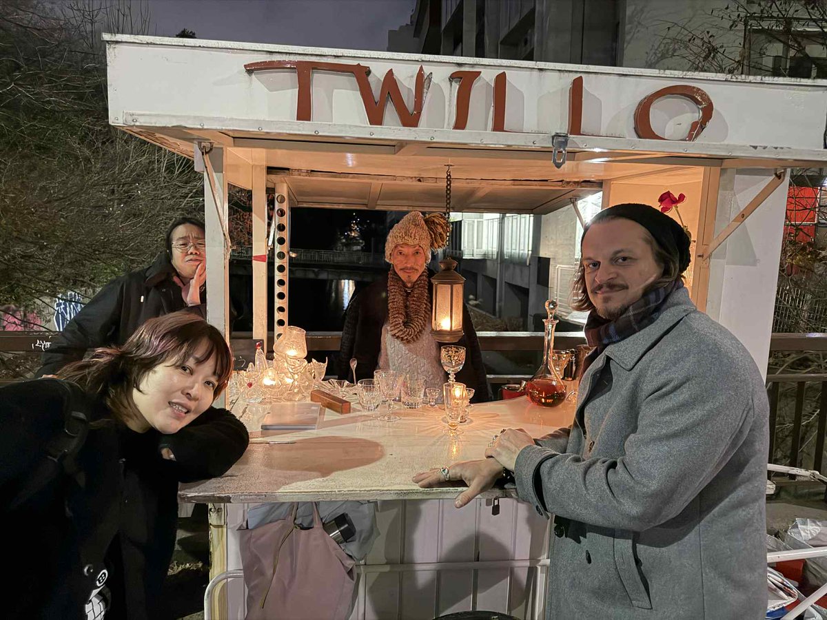 数年前にNetflixでドキュメンタリーを観て以来、ずっと行ってみたいと思っていた @twillo0 
ついに昨夜、訪れることができました。
ツイートだけを頼りに場所を見つけられるかドキドキしましたが、無事に辿り着けました。
本当に魔法のような場所でした。