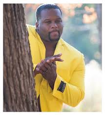 #FestivalDeVioletaCHV
Marcelo preparando la demanda por derechos de autor.....