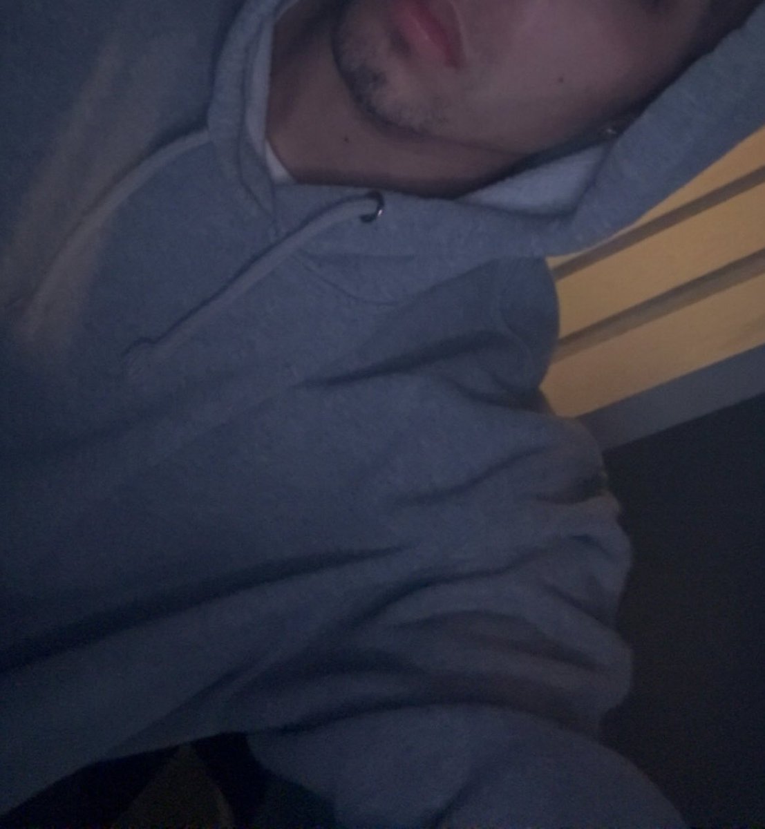 JohnMXOX's tweet photo. Who else is loving the cold weather ;) #nsfw #latino #bmc #cali #tease https://t.co/2g2YXAJu4h