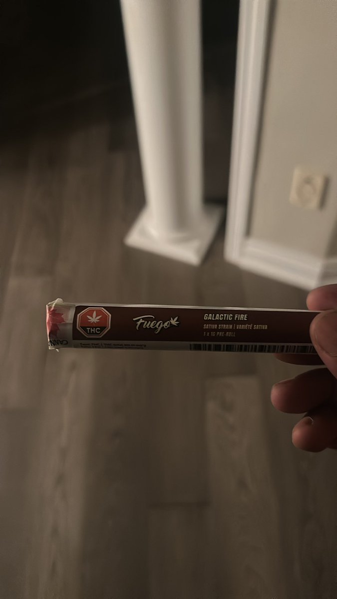 BPssworker's tweet image. just made it to the dispo at 10:58 with coins for a single 1g pre #grit