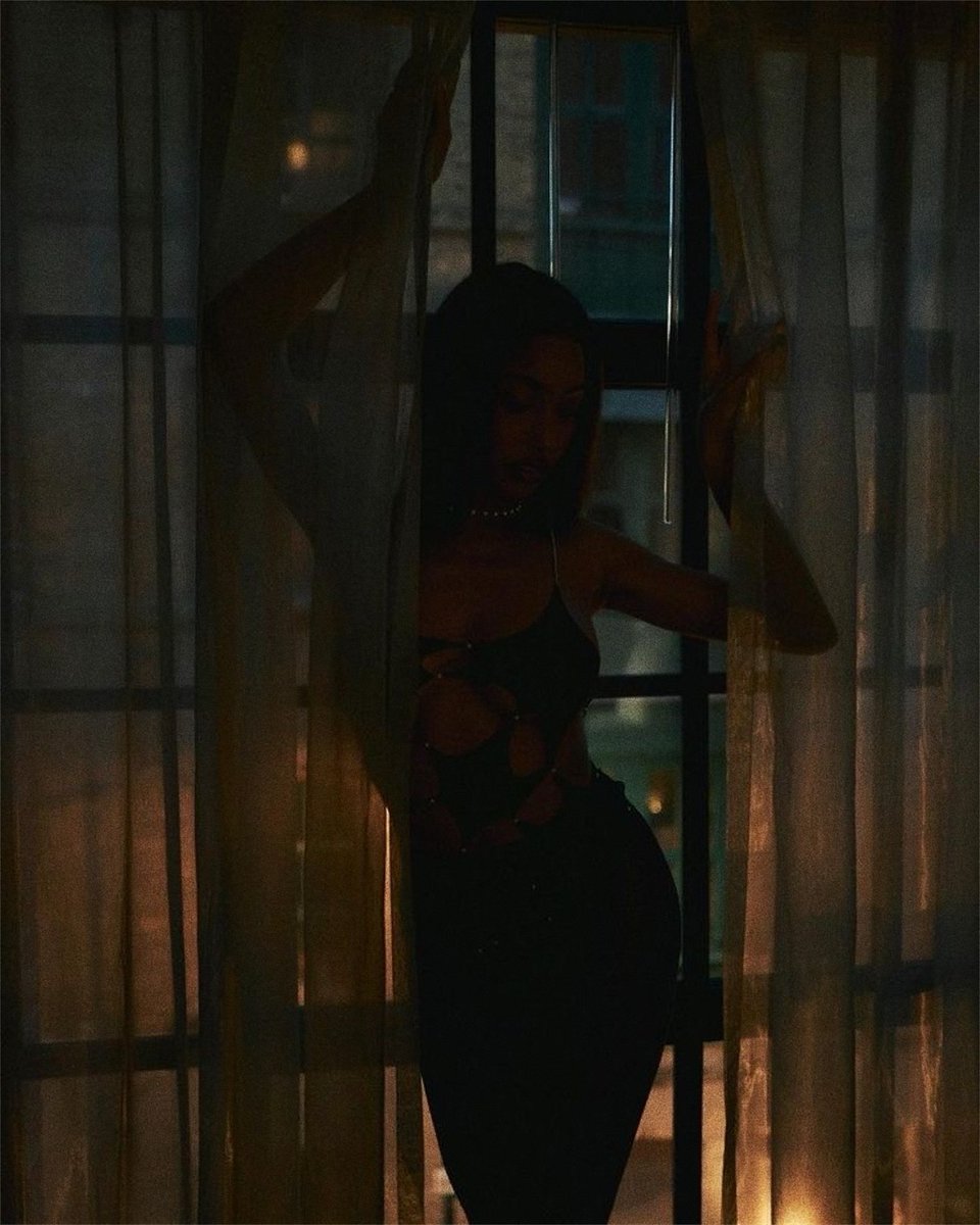 𝒱𝑖𝑣𝑖𝑎𝑛𝑎 𝒞𝑜𝑟𝑡𝑒𝑧 tweet media